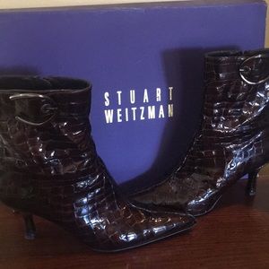 Stuart Weizmann women’s ankle boots